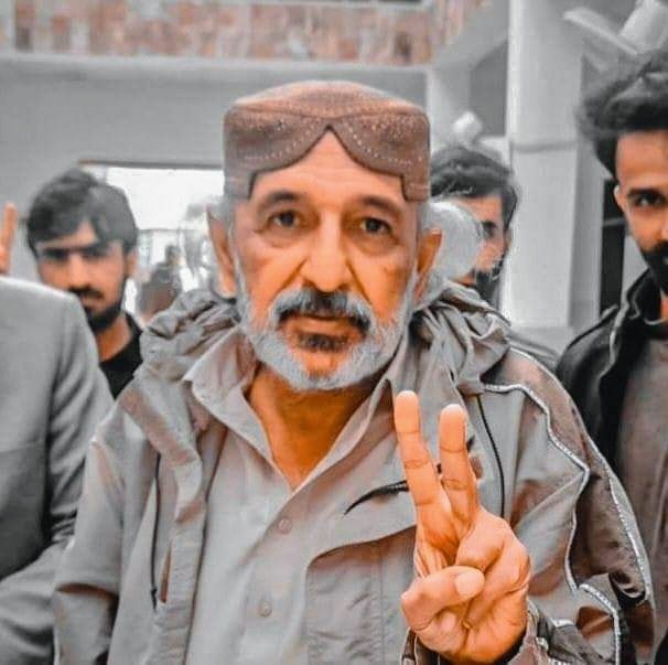 HDT_Balochistan's tweet photo. جب تک بلوچستان میں حقیقی نمائندگی نہیں ہوگی اور پارلیمنٹ میں حقیقی نمائندے نہیں ہوں گے تب تک بلوچستان کے مسائل اور سیاسی بحران جاری رہے گا
اسٹیبلشمنٹ بلوچستان میں شفاف انتخابات کے راہ میں سب سے بڑی رکاوٹ ہے
واجہ حسین واڈیلہ

#آصف_غفور_کا_مارشل_لاء_نامنظور https://t.co/9WxktiicvJ
