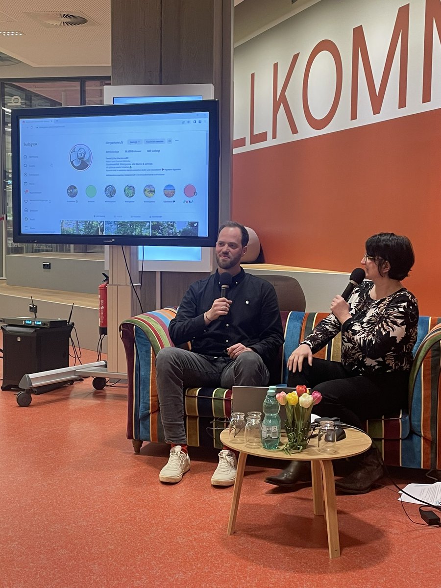 stadtbueduedorf's tweet photo. Jetzt auf dem #blogsofa: Daniel Welschenbach mit seinem Instagram-Profil "Der Garten ruft". https://t.co/7KJw5YOsKB https://t.co/Jdm6LTsHy6
