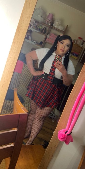 Porque cada vez que conozco un chico siempre me quiere ense&ntilde;ar el 69? Es alguna forma de matem&aacute;ticas<a href="/tag/coru%C3%B1a"class="tags"><span>#coru&ntilde;a</span></a><a href="/tag/santiagodecompostela"class="tags"><span>#santiagodecompostela</span></a>