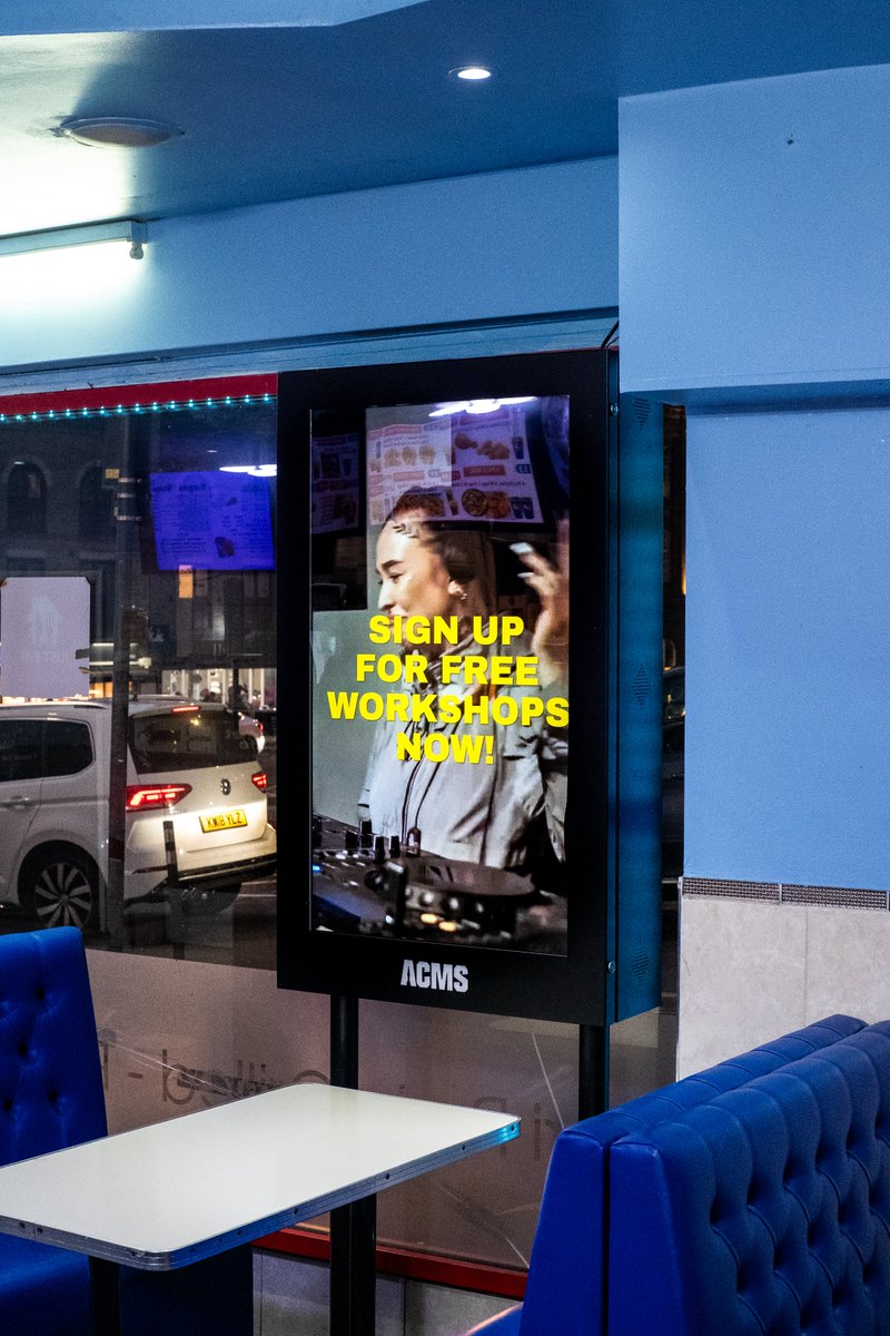 Moderadiolondon's tweet photo. Catch us in #Dixy in Wood Green 🍟
If you are aged 18-25 and live in Haringey, you can sign up for our free DJ workshops 📀🎧
Apply now 👉 https://t.co/Ox6s7pbwpH https://t.co/B1bBZqbpQu