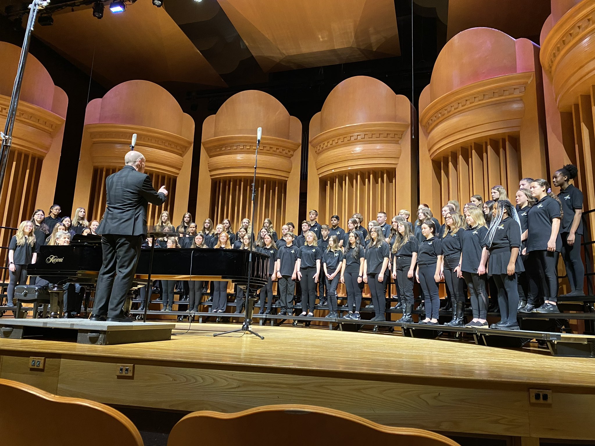 DRMSChiefs on Twitter "Dean Rusk Chorus participated in LGPE. All