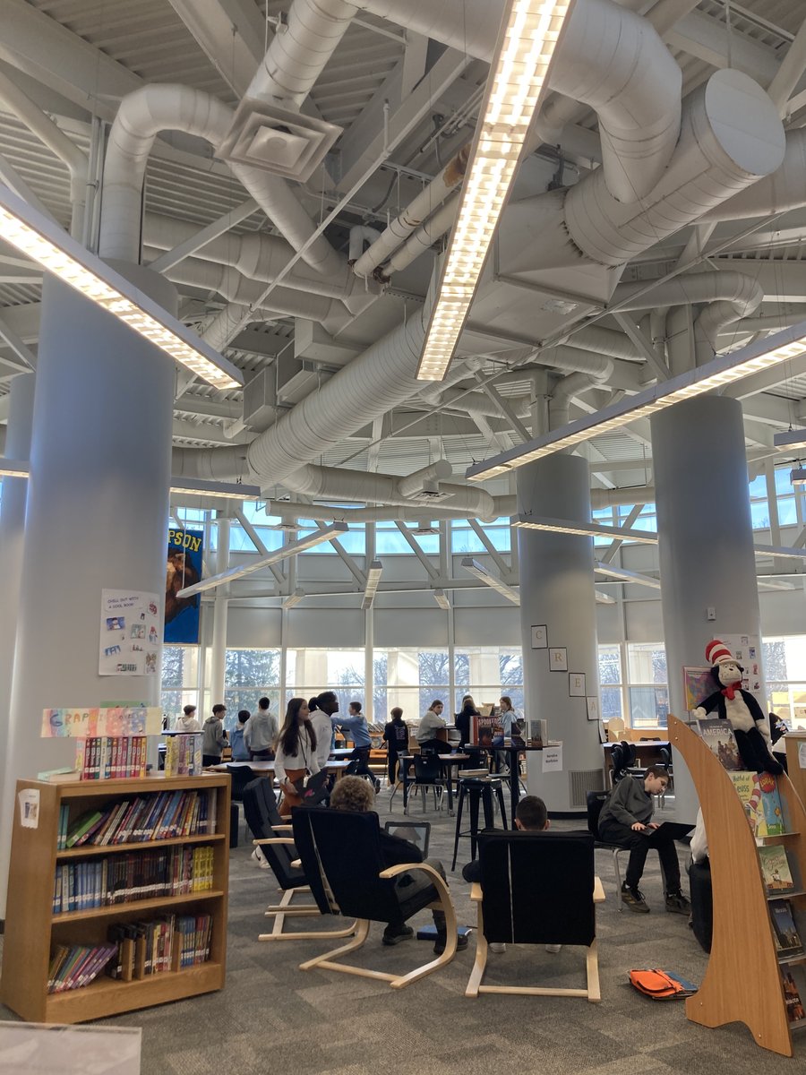 TMediaCenter's tweet photo. Which book will win our March Book Madness contest? Who will complete the chess and Lego competitions? How many works of nonfiction will we read? Lots of fun challenges as we head into spring! #thompsonmspride https://t.co/t0l8urHohM