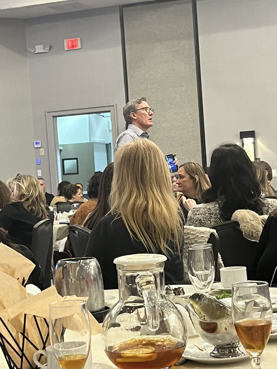Awesome day hearing Kelly Gallagher at the #LILAC conference <a href="/MrsFWasserman/">Francesca Wasserman</a>