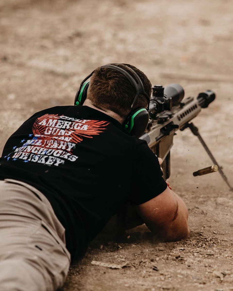 BlackWolfTexas's tweet photo. 🔥📸 by • caliber.row | @drivetanks
•
-
 #blackwolftactical #photography #2A #freedom #shooting #tactical #pewpew #usa #america https://t.co/xwnBjYEBNy