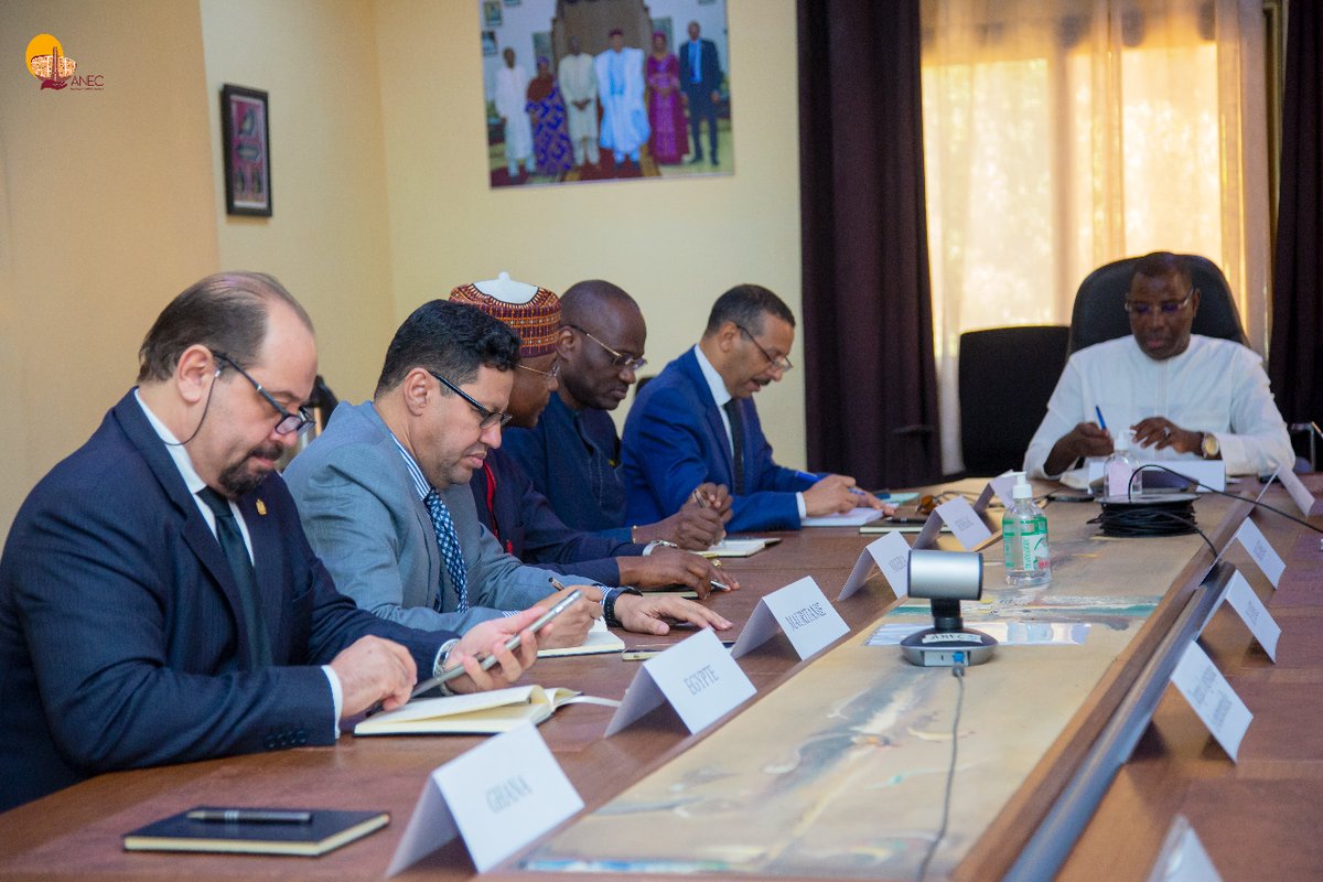 MSaidilMoctar's tweet photo. par SE ALLAL El Achab, Ambassadeur du Royaume du #Maroc et Doyen du corps diplomatique au Niger. 
La Journée Mondiale de l’Afrique, rappelle-t-on, commémore, le 25 mai de chaque année, la création de l'Organisation de l'Unité Africaine (OUA) en 1963. https://t.co/W1NpdpZXO3