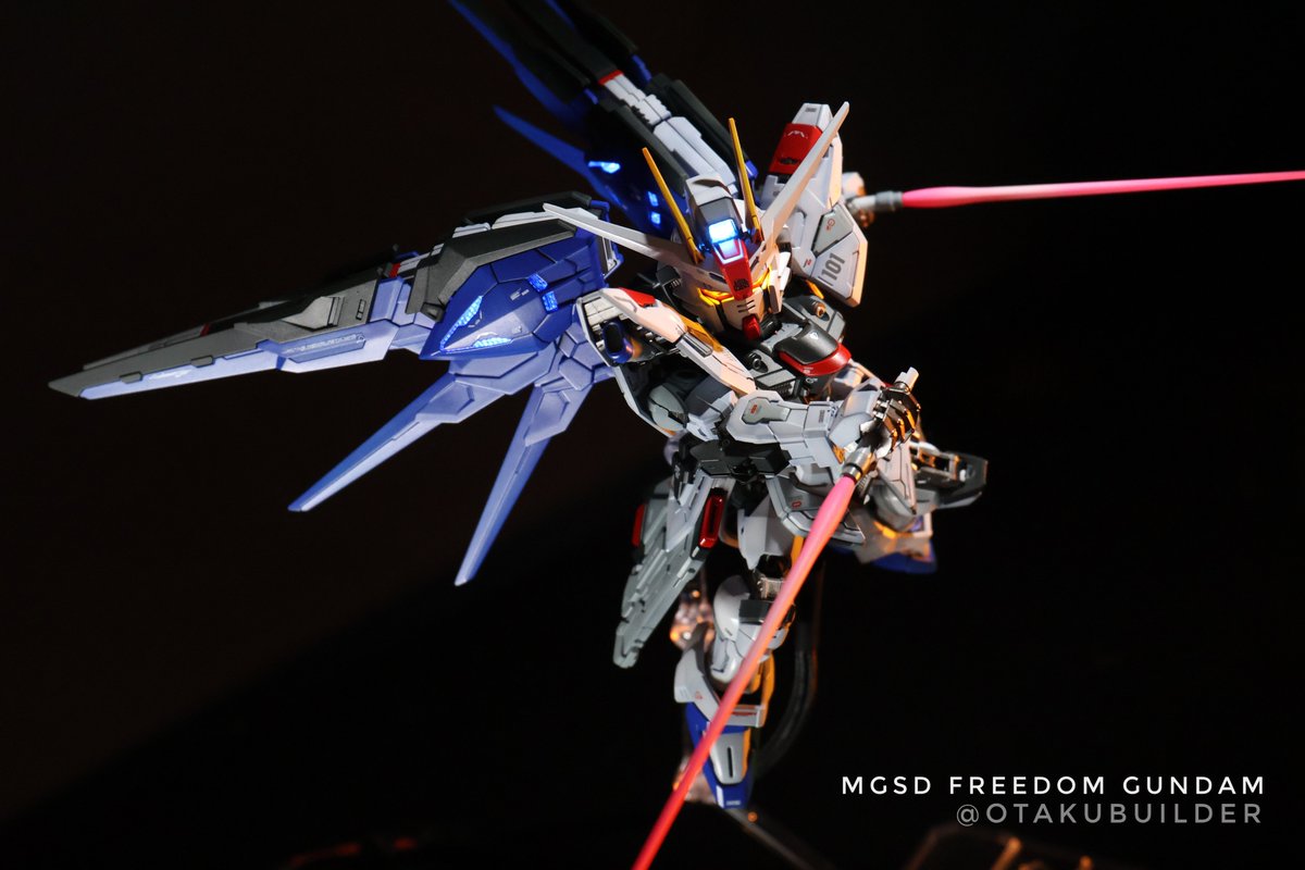Otaku_Builder's tweet photo. MGSD FREEDOM GUNDAM! #mgsd #sdgundam #freedomgundam #evan_designs_leds #customled #gundamseeddestiny @NewtypeHQ https://t.co/SWOwwZ8H0E