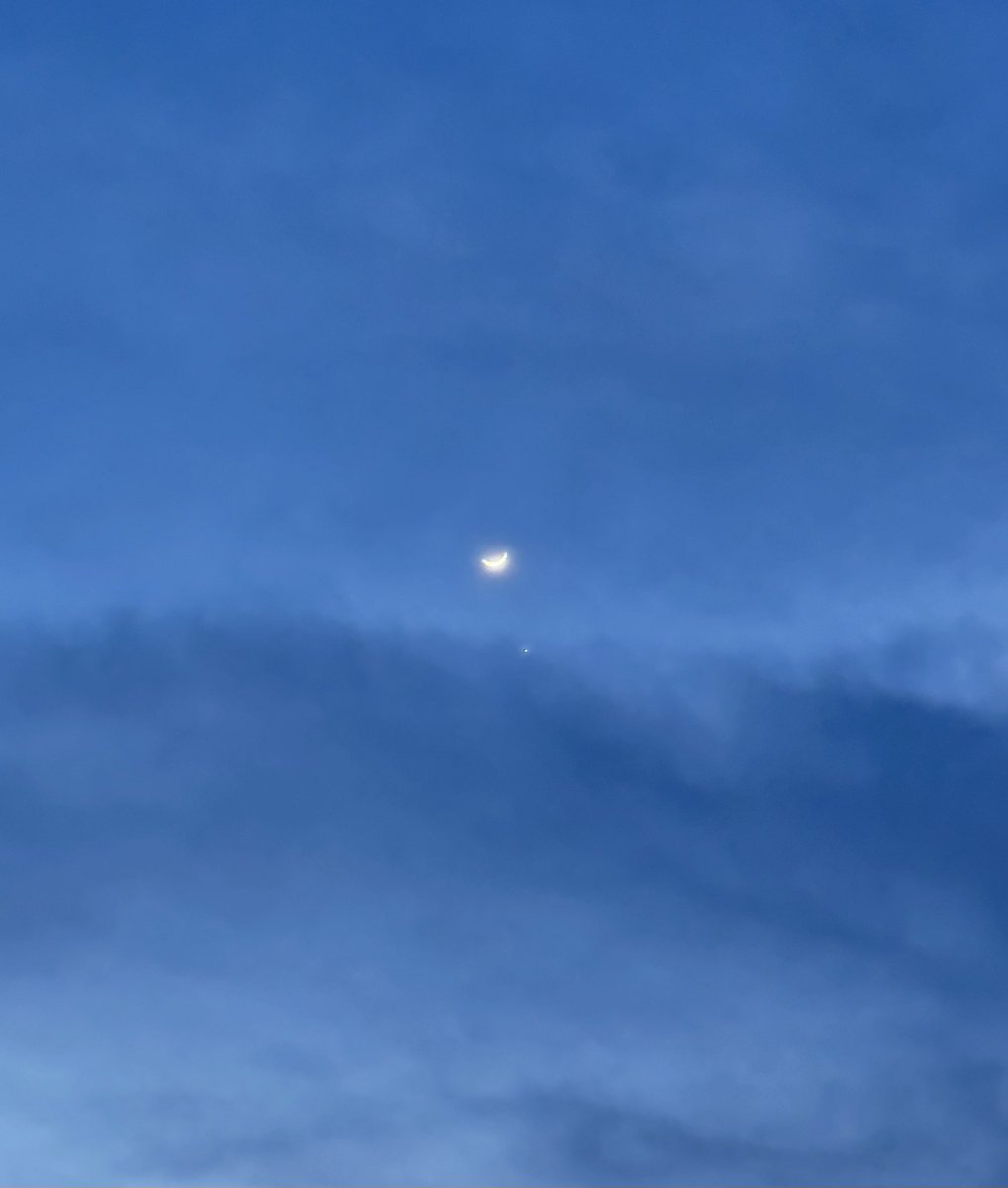 1edacimen's tweet photo. @HavaForum 🌙 https://t.co/k2y6Bqayu7