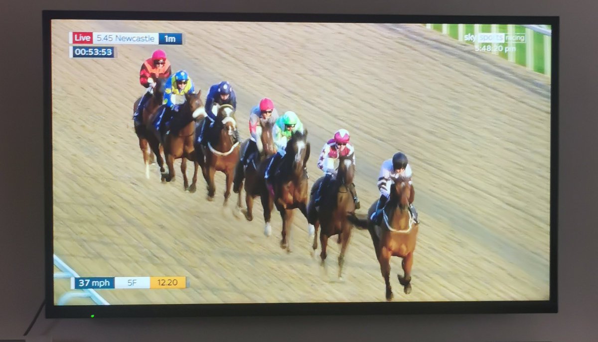 K1rst3y's tweet photo. Running in single file at Newcastle 😄 Never seen this before other than on a training exercise haha #asdaa https://t.co/oZhvyenCTx