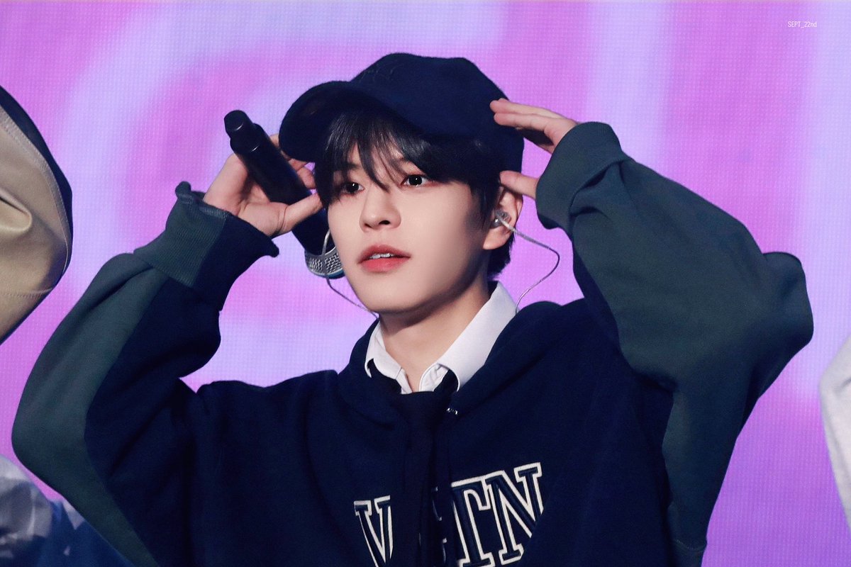 SEPT_22nd_'s tweet photo. 평생.함께하쟈.우리.

#승민 #seungmin
#StrayKids #스트레이키즈
#StrayKids5thAnniversary
#나침반이_가리킨_스키즈_5주년
#OurNeverEndingSKZ
#YouMakeStrayKidsStay https://t.co/yHKvZRtFkY