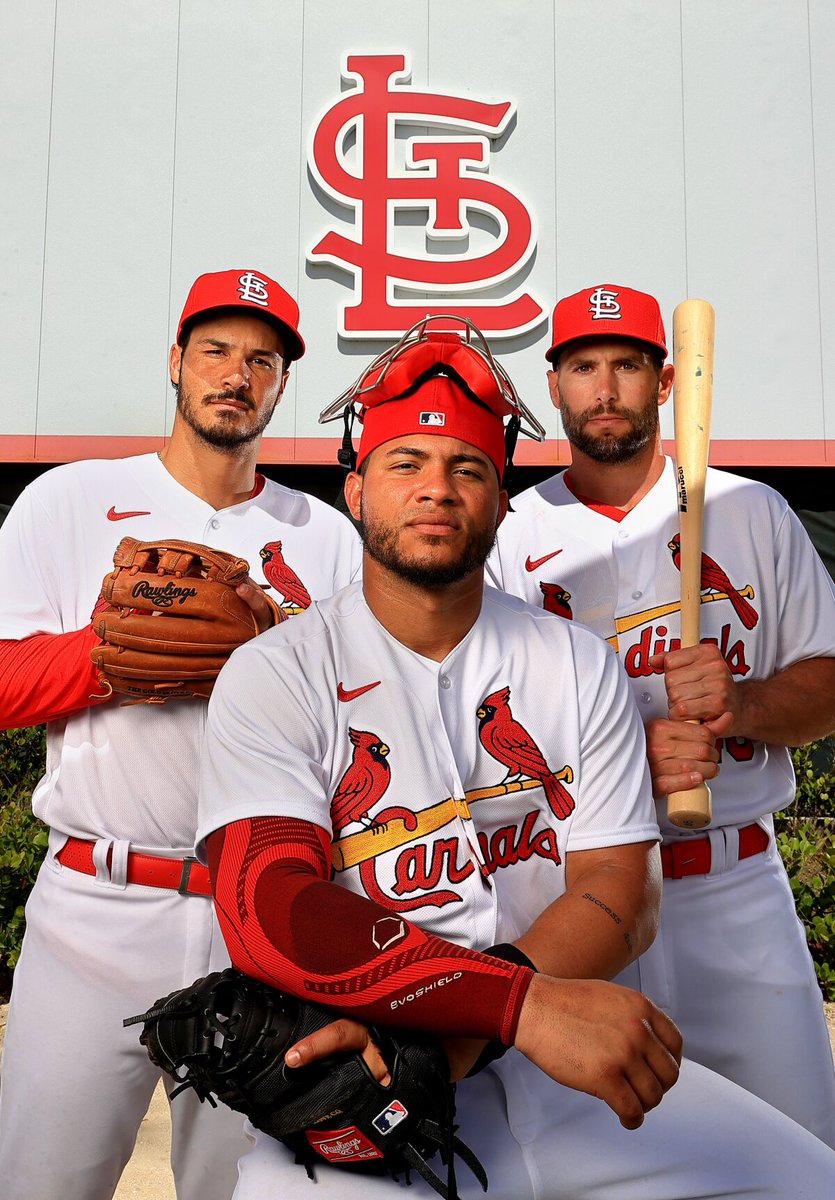 Ben_Fred's tweet photo. Get ink on fingers Sunday. #STLCards @stltoday season preview drops. @dgoold hits. @LWorthySports debut. @TheDanGuerrero  breakdowns. Columns from @hochman and yours truly. Awesome @PDPJ photos. Available online. Always better in print. #NewspapersRule https://t.co/QlJCB14MbW https://t.co/lzNX4fhTdX