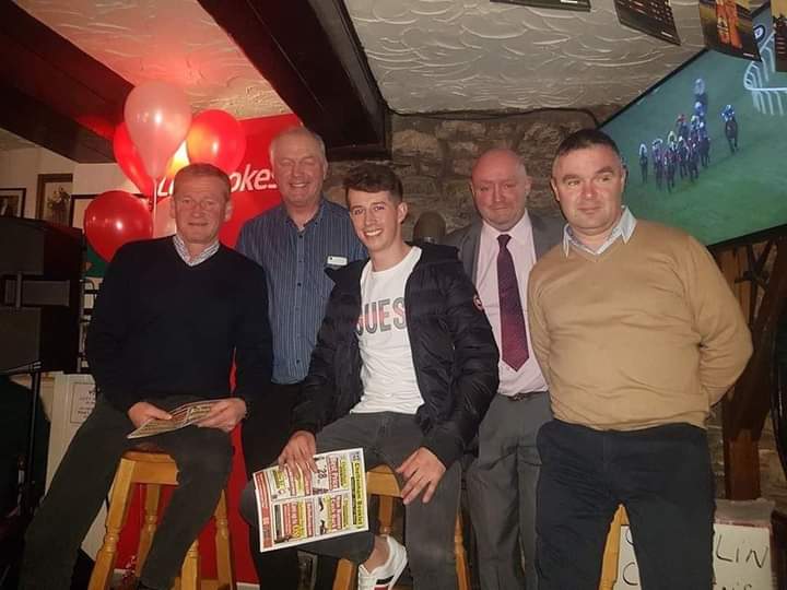 JoeSeward1's tweet photo. Bryan Cooper pictured here at a Cheltenham Preview we did Larry Tompkins Pub along with @tonymullins84
and @JohnnyDineen and myself in 2020. @92bryan92 retired today from the saddle wishing him well on his new journey.
#HorseRacing
#BryanCooper
#CheltenhamFestival
#Cheltenham https://t.co/Vxf0JACYxj