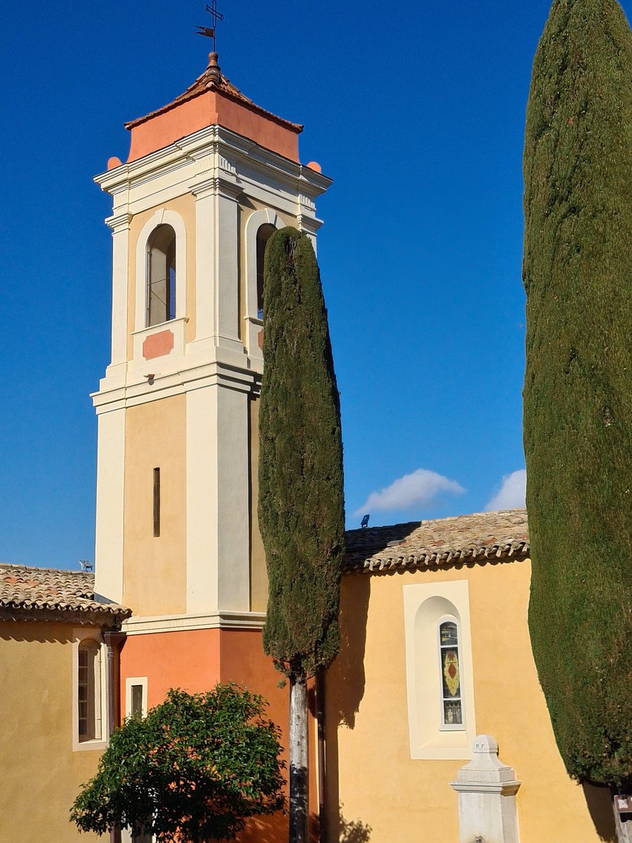 cd_land 🇨🇵🇪🇺🇺🇦 on Twitter "La Chapelle NotreDame de protection au