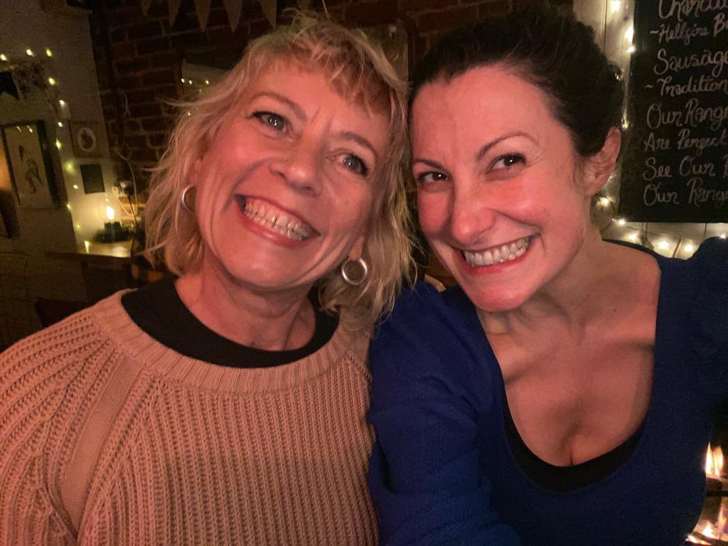 Leanne Saddler (@saddlerleanne) on Twitter photo #High5Friday
🏴Fun trip with <a href="/SirNickYoung1/">Giant Jeff&The Duke</a> <a href="/morganric/">Rich Morgan 💙🌻</a> to the beautiful <a href="/Flatholmers/">Flat Holm Island</a>
✈️ 🖊 Facilitation inspiration with the
the wonderful <a href="/RobinD100/">Robin Davis 💙</a> <a href="/SallyVaughan37/">Sally Vaughan</a> @AndyatAEC
🥞 with my amazing <a href="/NHSElect/">NHS Elect 💙</a> colleagues #HappierNHS
🏖 Beach walks with my Parents❤️
🍷 Fun@theFarm! #High5Friday
🏴Fun trip with <a href="/SirNickYoung1/">Giant Jeff&The Duke</a> <a href="/morganric/">Rich Morgan 💙🌻</a> to the beautiful <a href="/Flatholmers/">Flat Holm Island</a>
✈️ 🖊 Facilitation inspiration with the
the wonderful <a href="/RobinD100/">Robin Davis 💙</a> <a href="/SallyVaughan37/">Sally Vaughan</a> @AndyatAEC
🥞 with my amazing <a href="/NHSElect/">NHS Elect 💙</a> colleagues #HappierNHS
🏖 Beach walks with my Parents❤️
🍷 Fun@theFarm!