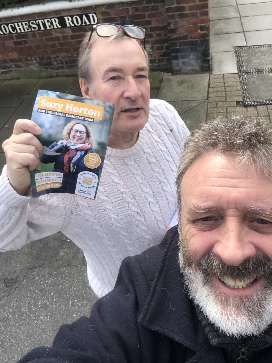 LeeHunt6's tweet photo. The sun shone on #Portsmouth @LibDems launching our πΆ local #Elections2023 campaign today; after helping super woman #LibDem @suzy_horton #Southsea; @adair1524 & me dropped leaflets across #Buckland #NorthEnd whilst my #Nelson Ward colleagues wheeled out #Stamshaw & #Tipner ππΌπ§‘ https://t.co/KOEbsyr6t6