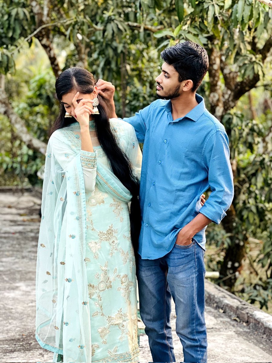 badhanazaz's tweet photo. Happy 2Years Anniversary 🎊 https://t.co/frFeI6iLbm