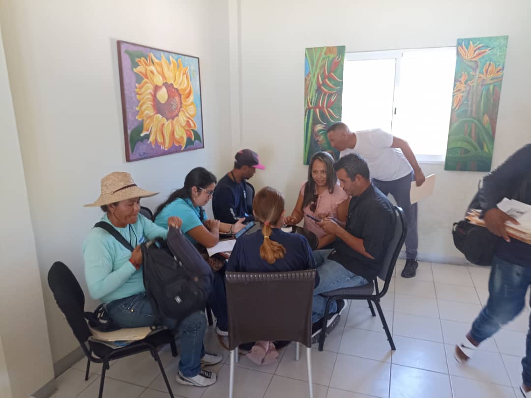#Enterate 📢| En el estado #NuevaEsparta  se realizó  Jornada de Registro de Cooperativas con el apoyo de la Zona de Interés Turistico de Antolín del Campo 
#UnidosContraLaCorrupcion 
<a href="/NicolasMaduro/">Nicolás Maduro</a> 
<a href="/jaarreaza/">Jorge Arreaza M</a>