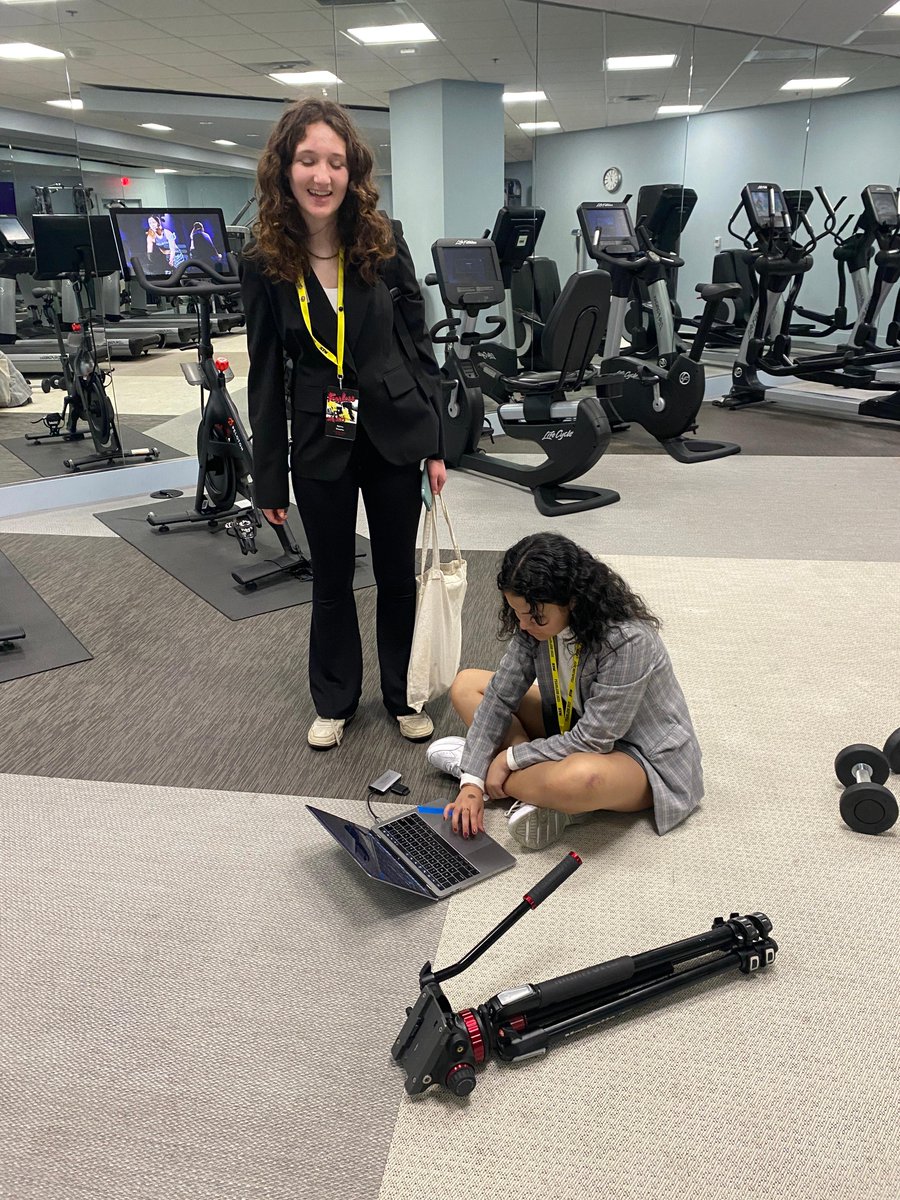 DCISchool's tweet image. Over the weekend, Advanced Video Production students attended the Student Television Network convention in Long Beach, California. They participated in timed video production competitions and workshops led by professional filmmakers and broadcasters. #ibforall #videoproduction