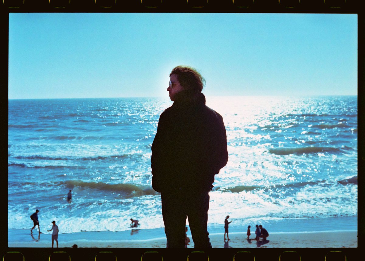 gwatsky's tweet photo. famous to my mom 🌊 https://t.co/o5l4gMBa2a