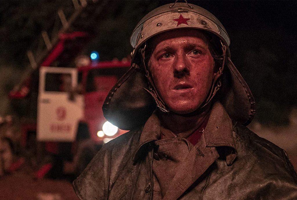 “Gerçek rahatsız ettiğinde yalan üstüne yalan söyleriz, ta ki yalanın orda olduğunu hatırlamayıncaya kadar.” (Chernobyl)