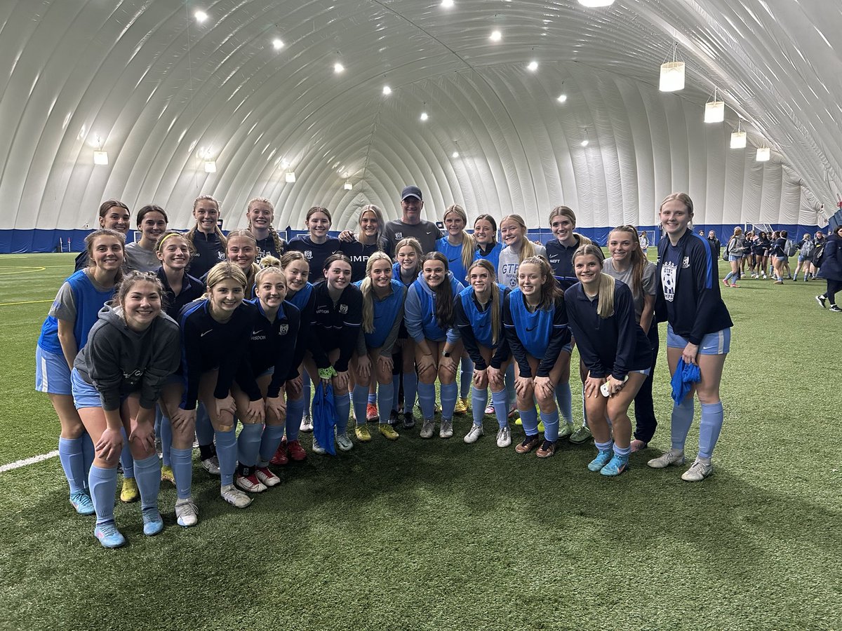 deanstriker9's tweet photo. These players have no idea how much they influenced my life. I love them all so much and I’m going to miss them! They r all so special. I’m so grateful to all of u for your effort each day and the joy u gave me to watch u play and grow. U r always in my heart. Thank u. #YNWA https://t.co/oiaiXOHGkh