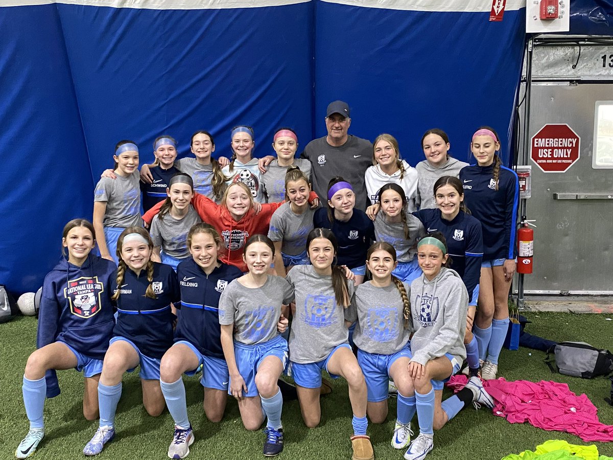 deanstriker9's tweet photo. These players have no idea how much they influenced my life. I love them all so much and I’m going to miss them! They r all so special. I’m so grateful to all of u for your effort each day and the joy u gave me to watch u play and grow. U r always in my heart. Thank u. #YNWA https://t.co/oiaiXOHGkh