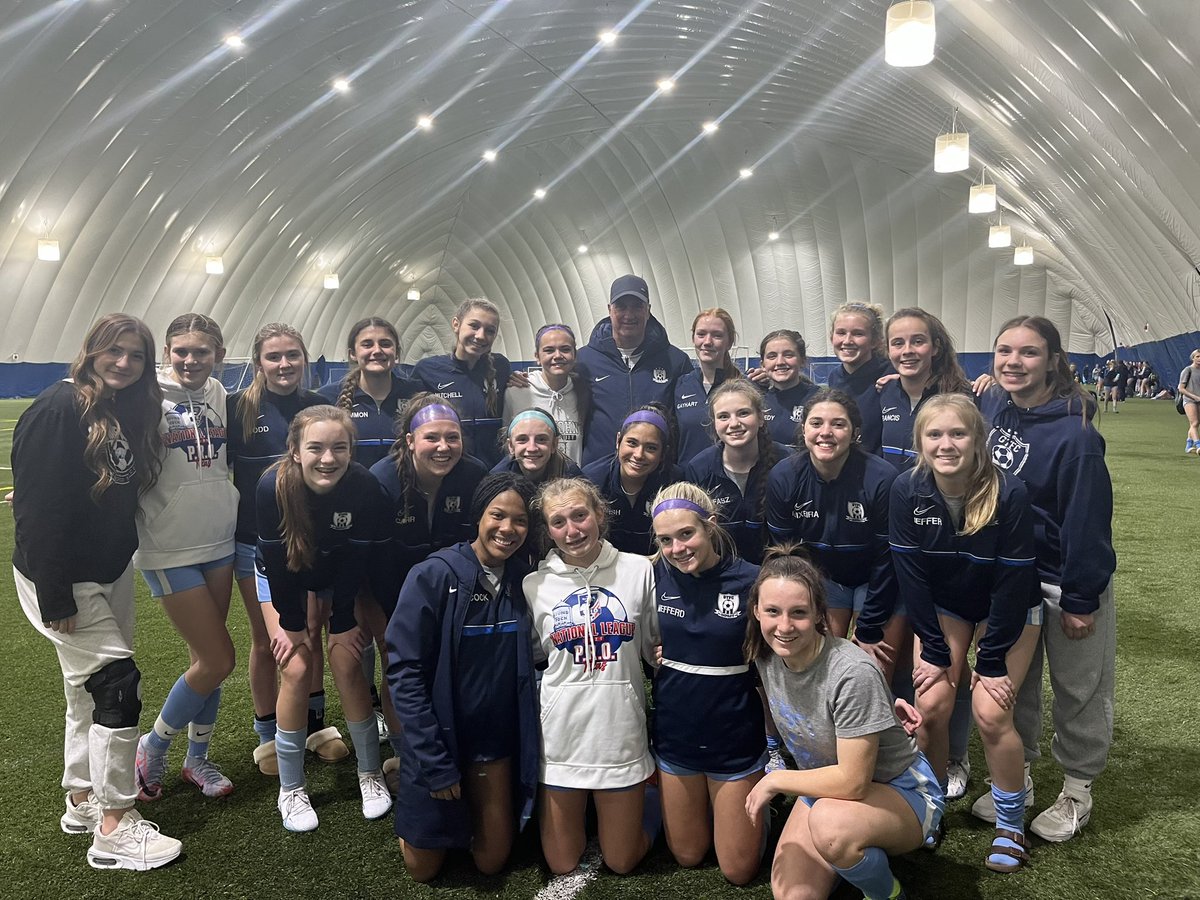 deanstriker9's tweet photo. These players have no idea how much they influenced my life. I love them all so much and I’m going to miss them! They r all so special. I’m so grateful to all of u for your effort each day and the joy u gave me to watch u play and grow. U r always in my heart. Thank u. #YNWA https://t.co/oiaiXOHGkh