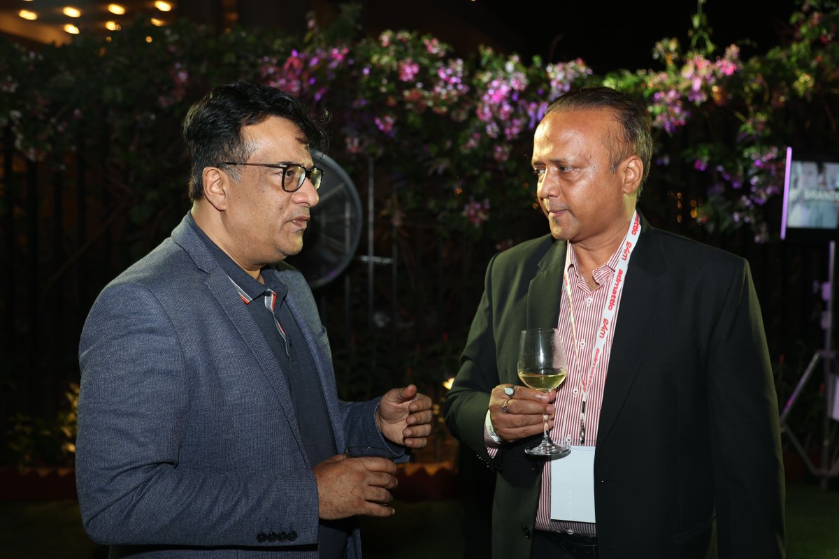 An action-packed day comes to end!! 
But not really..😉
Our guests are having an amazing time with peers🥂

#PitchCMOAwards #PitchCMO #e4mAwards #MarketingAwards #MarketingSummit #MarketingSuccess