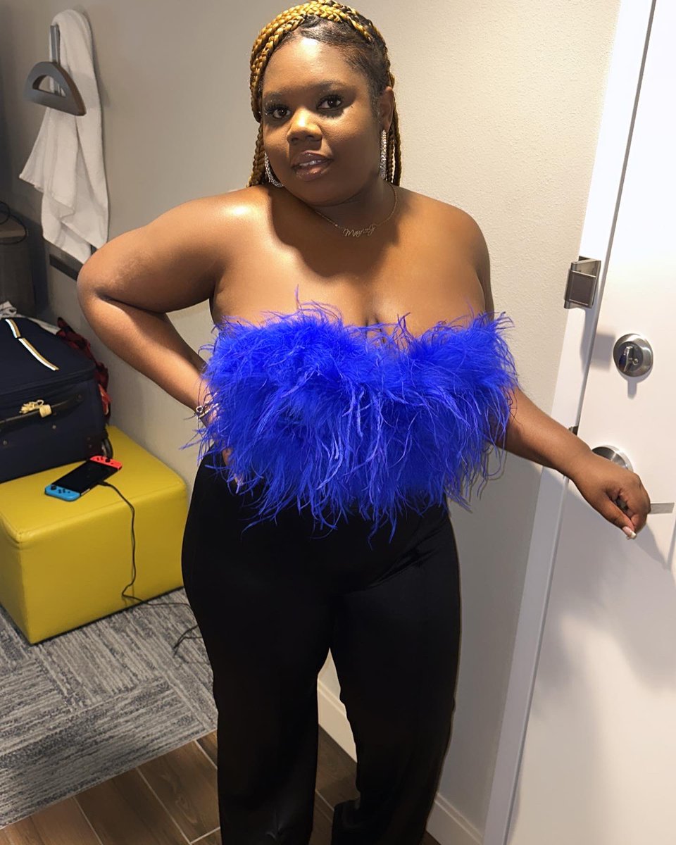 AskboutMeeee's tweet photo. Happy Birthday to me 🎉💕 #Jordanyear23 #AriesGang https://t.co/CFiZXnpIZ8
