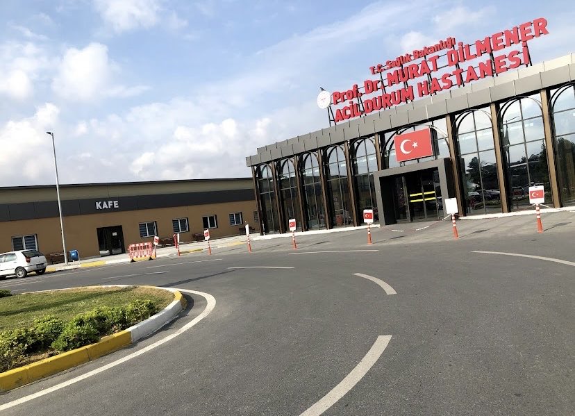 Zafer Caner 🇹🇷 (@ZaferCaner10) on Twitter photo 2023-03-24 18:10:23 Sn Bakanım ; @drfahrettinkoca İstanbul Prof. Dr. Murat Dilmener A.D. Hastanesinde 250 sağlık çalışanına acil lojmanı boşaltmaları talimatı verilmiş. Bu ağır ekonomik ve çalışma şartlarında bu kararın tekrar gözden geçirilmesi çok önemlidir. #MuratDilmenerdeSaglikcilarMagdur Sn Bakanım ; @drfahrettinkoca İstanbul Prof. Dr. Murat Dilmener A.D. Hastanesinde 250 sağlık çalışanına acil lojmanı boşaltmaları talimatı verilmiş. Bu ağır ekonomik ve çalışma şartlarında bu kararın tekrar gözden geçirilmesi çok önemlidir. #MuratDilmenerdeSaglikcilarMagdur