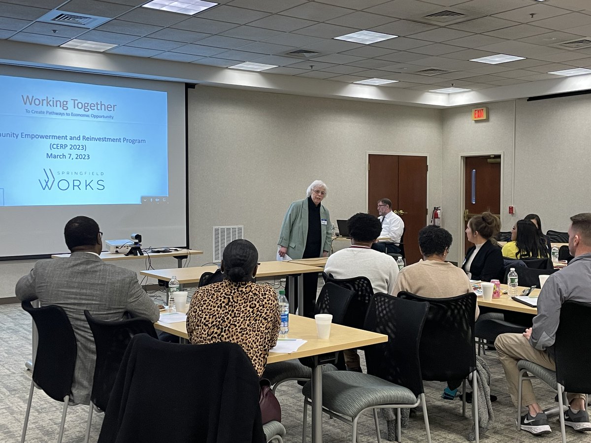 SpfldWORKS's tweet photo. As a part of the CERP grant, we teamed up with Hope for Youth &amp; Families Foundation to add a trauma-informed lens to our Ready, Willing, and Able assessment.
By adding the trauma-informed lens we hope to make the assessment even more inclusive, equitable, and informative! https://t.co/08cB6YqqlU