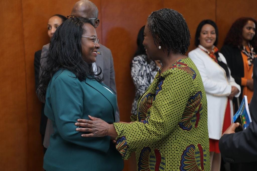 AdanechAbiebie's tweet photo. We held fruitful and inspiring discussions with @VictoriaKwakwa, Vice President of the @WorldBank for Eastern and Southern Africa. Our discussions focused on development matters, women's empowerment and strengthening our cooperation. https://t.co/4IA28vpjM3
