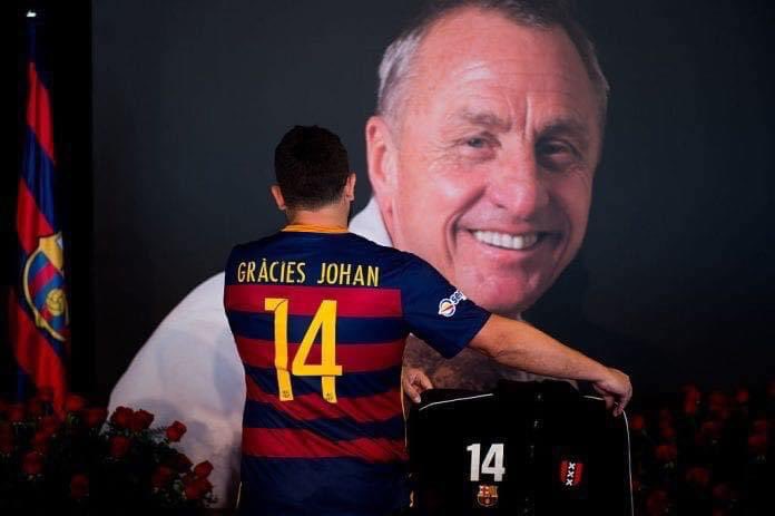 JosepBelSanjuan's tweet photo. Avui fa 7 anys que la llegenda esdevingué en mite per sempre mes,Gràcies Flaco !!!🔴🔵🔴🔵
#GràciesJohan
#Etern14
#SangCuléCorCatalà
#FCBSince1899 https://t.co/hnAaNZdxvQ