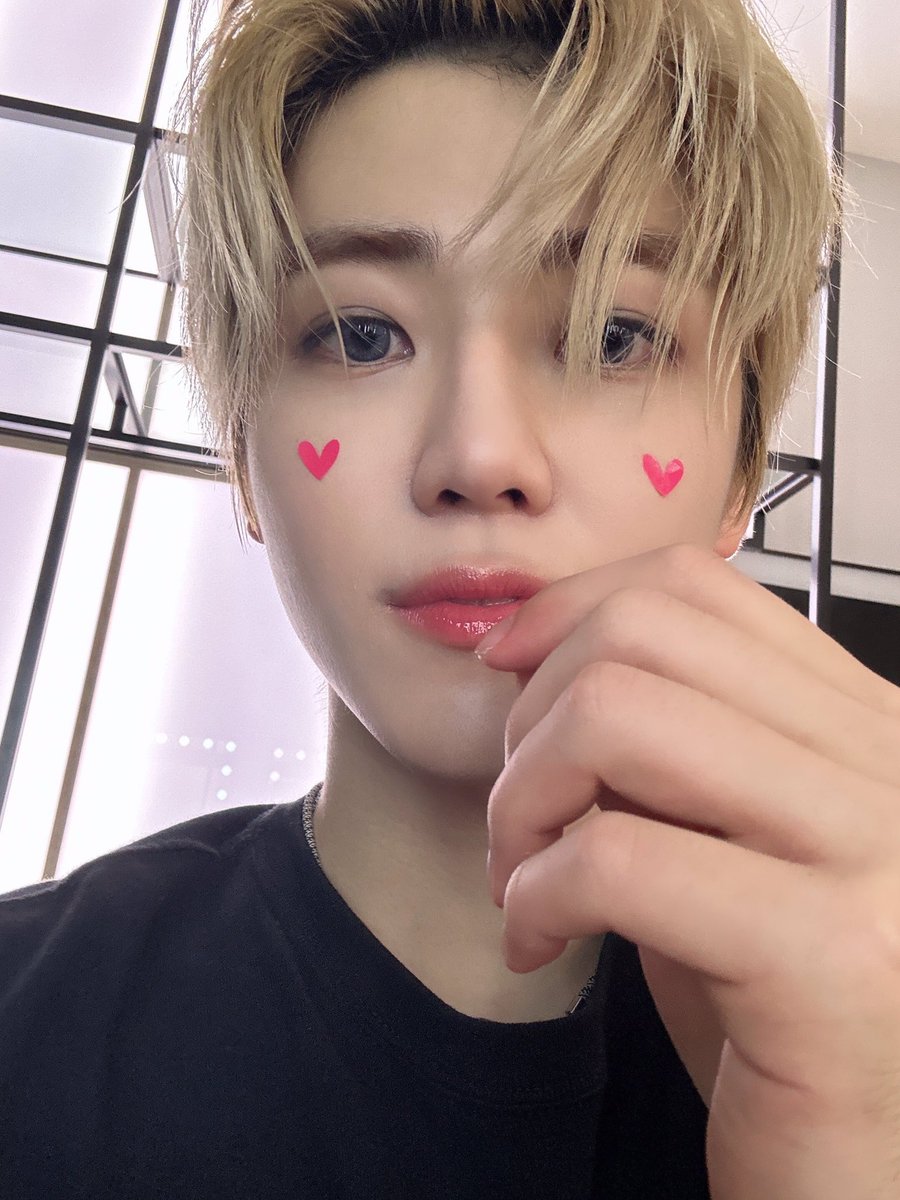 qtjaemin00's tweet photo. the dichotomy of a killer handsome hot guy and the most baby girl to ever exist https://t.co/5Ph410SAuQ
