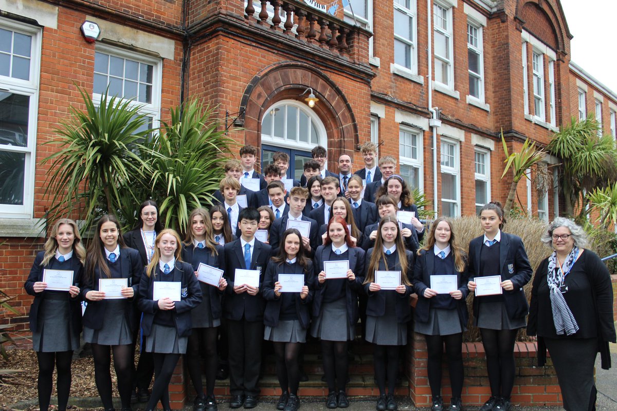 PlumeMaths's tweet photo. We were delighted this week to award students in years 9, 10 &amp; 11 certificates for their results in the @UKMathsTrust Intermediate Maths Challenge. A very impressive 69 students received either a Bronze, Silver or Gold award. A huge well done to all, what a fantastic achievement! https://t.co/Tw5eaBuYJV