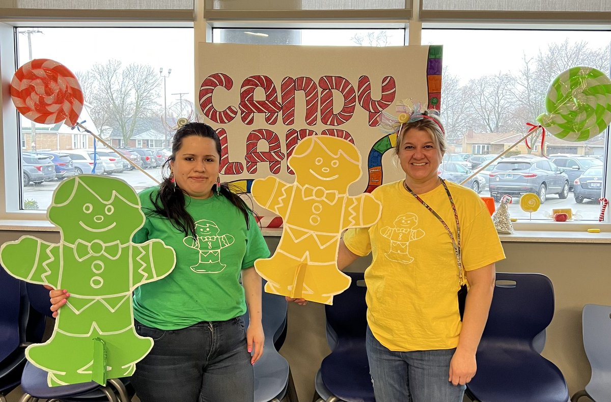 jmarch3rdGrade's tweet photo. More Candy Land fun! https://t.co/j2E4ZPU7QN