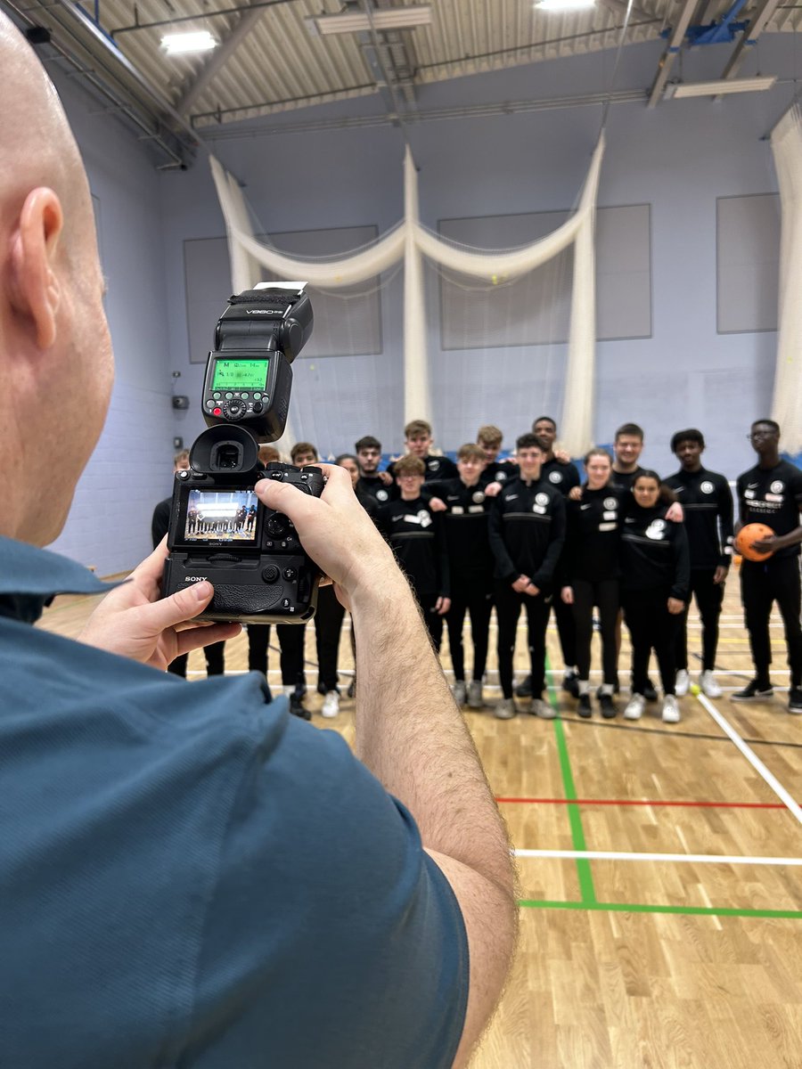 thisisbase_'s tweet photo. Our #ProDirectAcademy learners were on 🔥 today, as they supported leaders at @Leap_BMK’s #LeadTheWay event.

Loads of creativity, engagement and smiles all round. Top stuff, everyone 👍🏼

#YoungLeaders #Inclusion #PhysicalActivity @YouthSportTrust @SSPSouthBucks @vlukeducation https://t.co/jINTMxOo2q