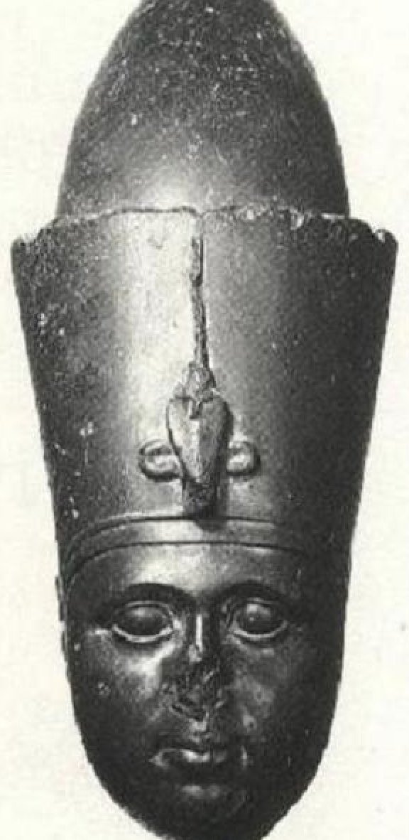 HistoryEgypt's tweet photo. After the New Kingdom Period Egypt could not be considered a maritime superpower. This accolade went to the Phoenicians and the Greeks, and later the Persians who used their occupancy of the Greek &amp; Phoenician Lands to their use by using their Navy as their own #historyofegypt https://t.co/w9V33E07rU