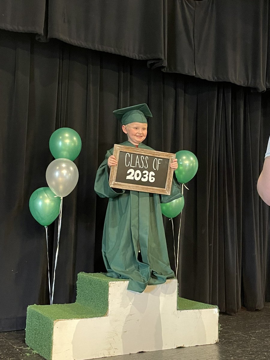 Things I love seeing:
#Kindergarten registration day in <a href="/YanceySchools/">Yancey County Schools</a>! 

So many teachers will tell you this is their “why” 🥰 (and who could blame them!) #nced