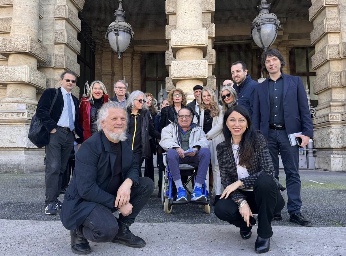 Il 29/04/2023 partirà la raccolta firme per indire il referendum contro la caccia.  
Se volete aiutarci scriveteci su Messenger oppure inviate una e-mail a comitato@cadapa.it
m.facebook.com/story.php?stor…

#bastacaccia #aboliamolacaccia #Referendum2023