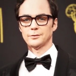 Wishing Jim Parsons a very happy birthday today! 