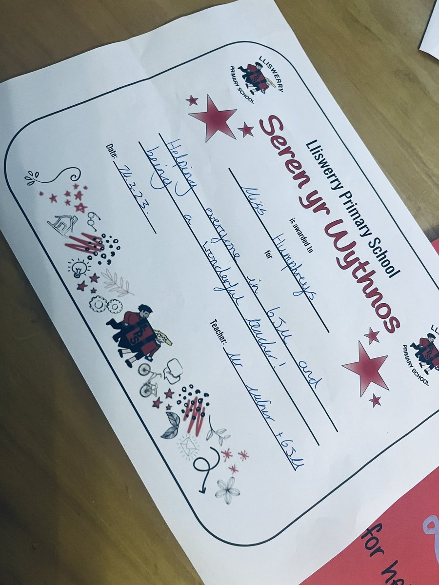 MHumphreysUSW's tweet photo. 2nd year placement complete✅ I’ve had a great 8 weeks at @LliswerryPrim and learnt so much! Big thank you to @Mr_milner for all your help and support🤩 One step closer 🥳 https://t.co/xim08l9I9Y