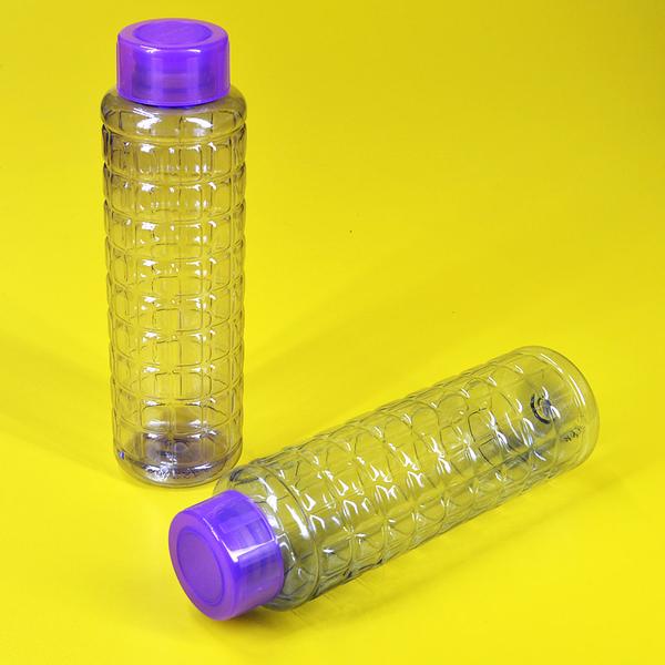 BeautyClub0305's tweet photo. Transparent Plastic Water Bottle

•Pack Of Two Pcs
•1Litre
#Household

The Ãmazing Beauty Club
B e h a p p y https://t.co/z10h3VFlP6
