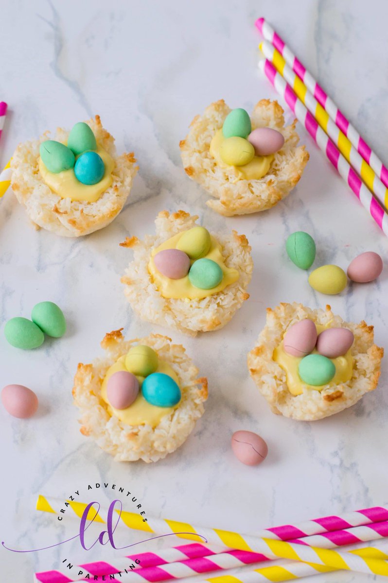 crazyadventures's tweet image. Gorgeous Easter Macaroons Recipe #macaroons #cookies #easter #recipes crazyadventuresinparenting.com/2019/01/easter…