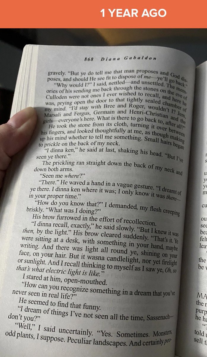 Kelb127's tweet photo. A year ago I took this pic to capture how the passage moved me ♥️ To hear @SamHeughan speak these words in the season 7 preview gave me the goosebumps! Thank you @Writer_DG for such beautiful words ♥️🥹 #ABOSAA https://t.co/lvgoFNpgSp