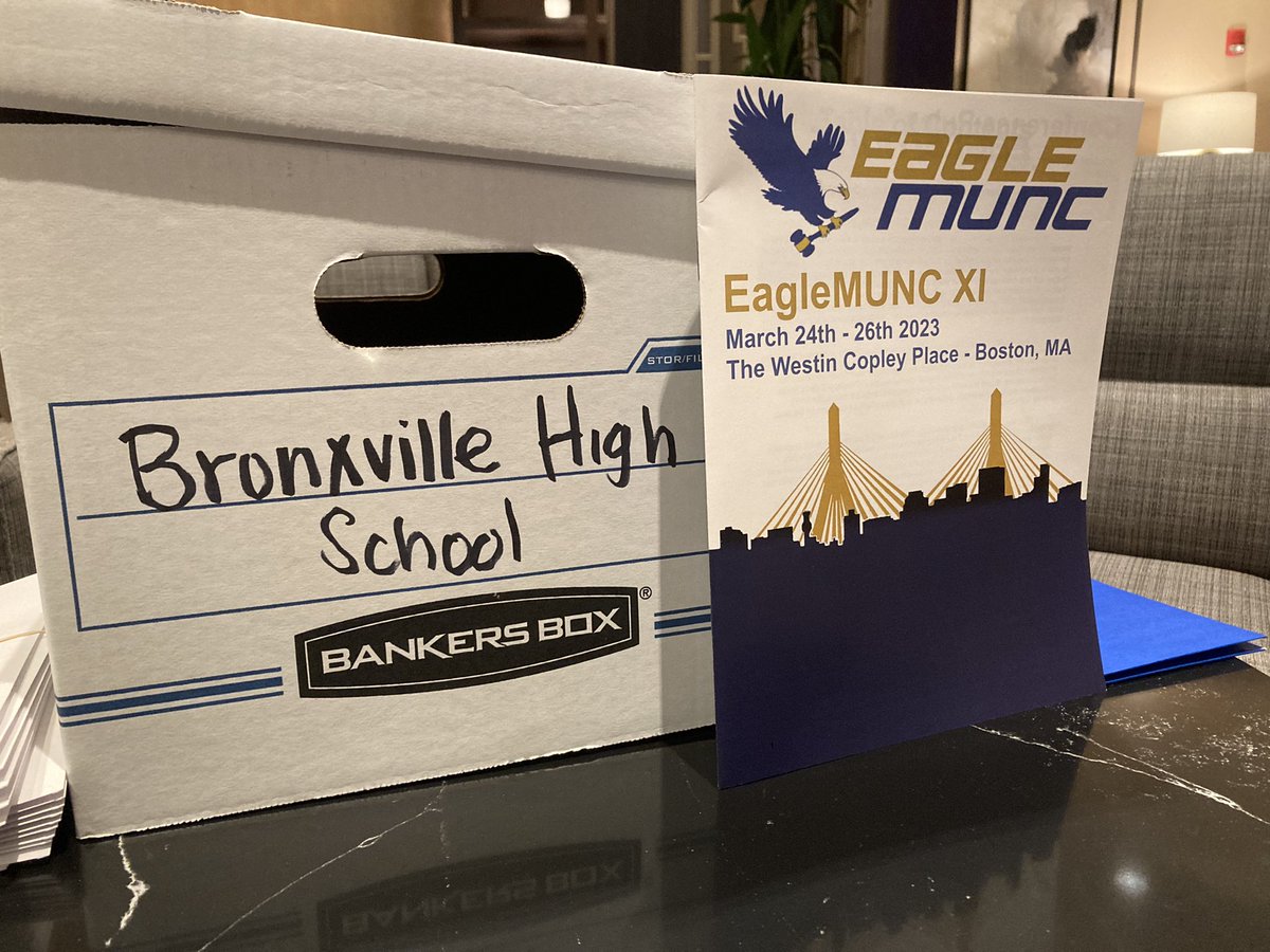 BronxvilleTenn1's tweet photo. OK.. Let’s do this #gobroncos #bxvmun #eaglemunc https://t.co/oh1elk5qIg