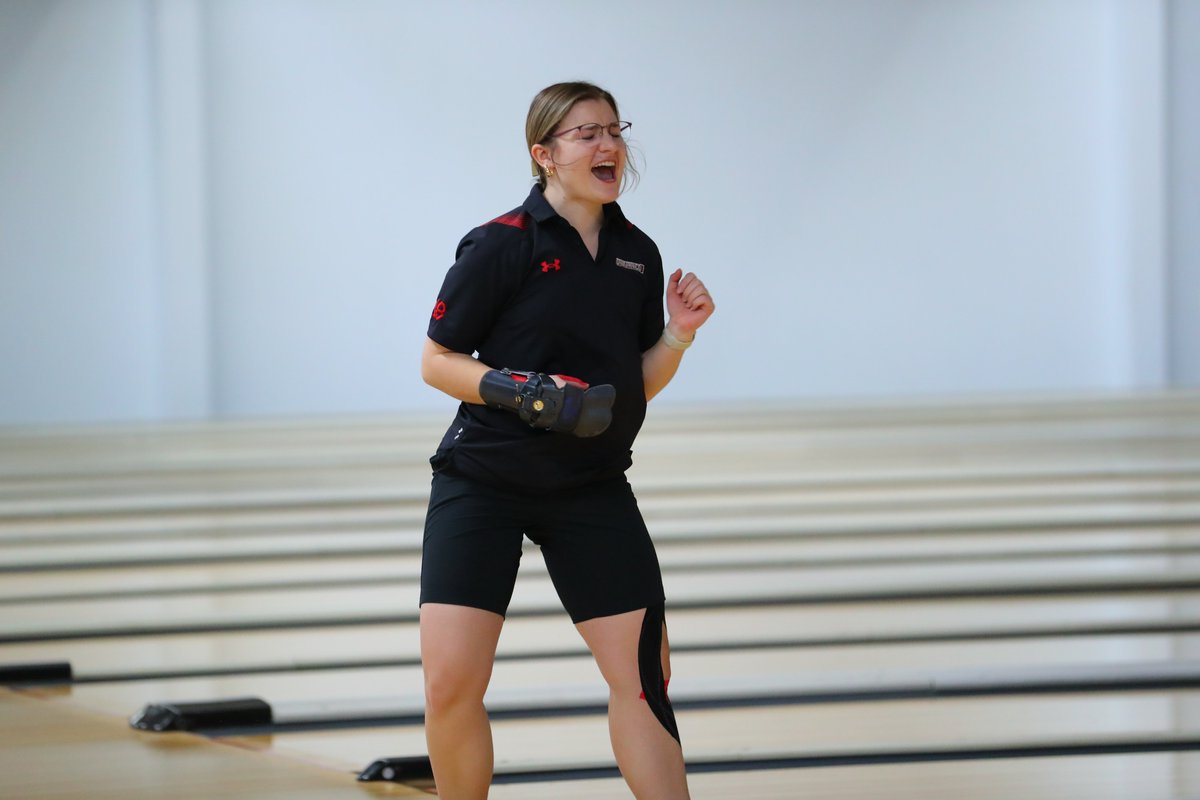 RedFlashBowling's tweet image. Not the results we were hoping for today, but what an incredible performance and season from this Red Flash team 🔥

🔴⚡️🎳
#GoRedFlash #RedFlashbowl