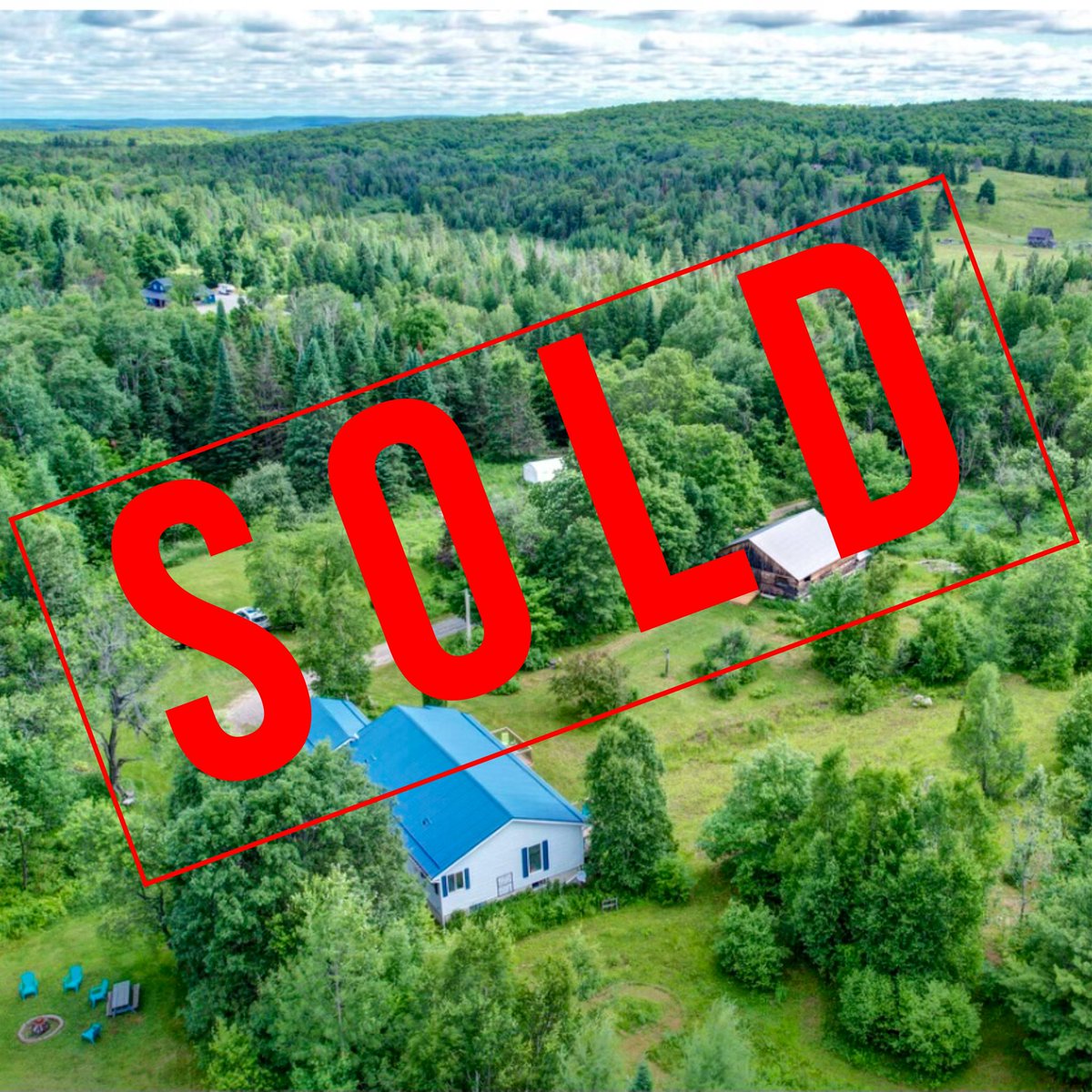 cheryleaston_'s tweet photo. 24 Albion Lake Drive
MLS# 40376827
#SayItsSOLD #FINALLY #EverybodyIsThrilled #SlowAndSteadyWinsTheRace #PlayTheLongGame #ClientConfidenceForTheWin https://t.co/wpCKRw3Kxl