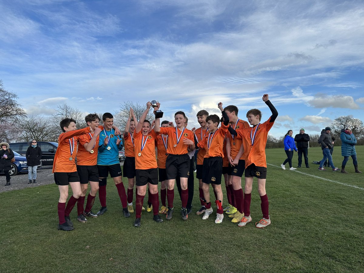 tytheringtonPE's tweet photo. A momentous achievement by the Year 8 team who amazingly became the first Tythy side to win a Cheshire Schools FA Cup for over 30yrs. We beat a determined @helsbyhigh 2-0 in a brilliant game. Thanks to @Grange_Cheshire for hosting the final. #ExtraCurricular #Football ⚽️🏆🥇💪🤩 https://t.co/pBD2nhcq9a