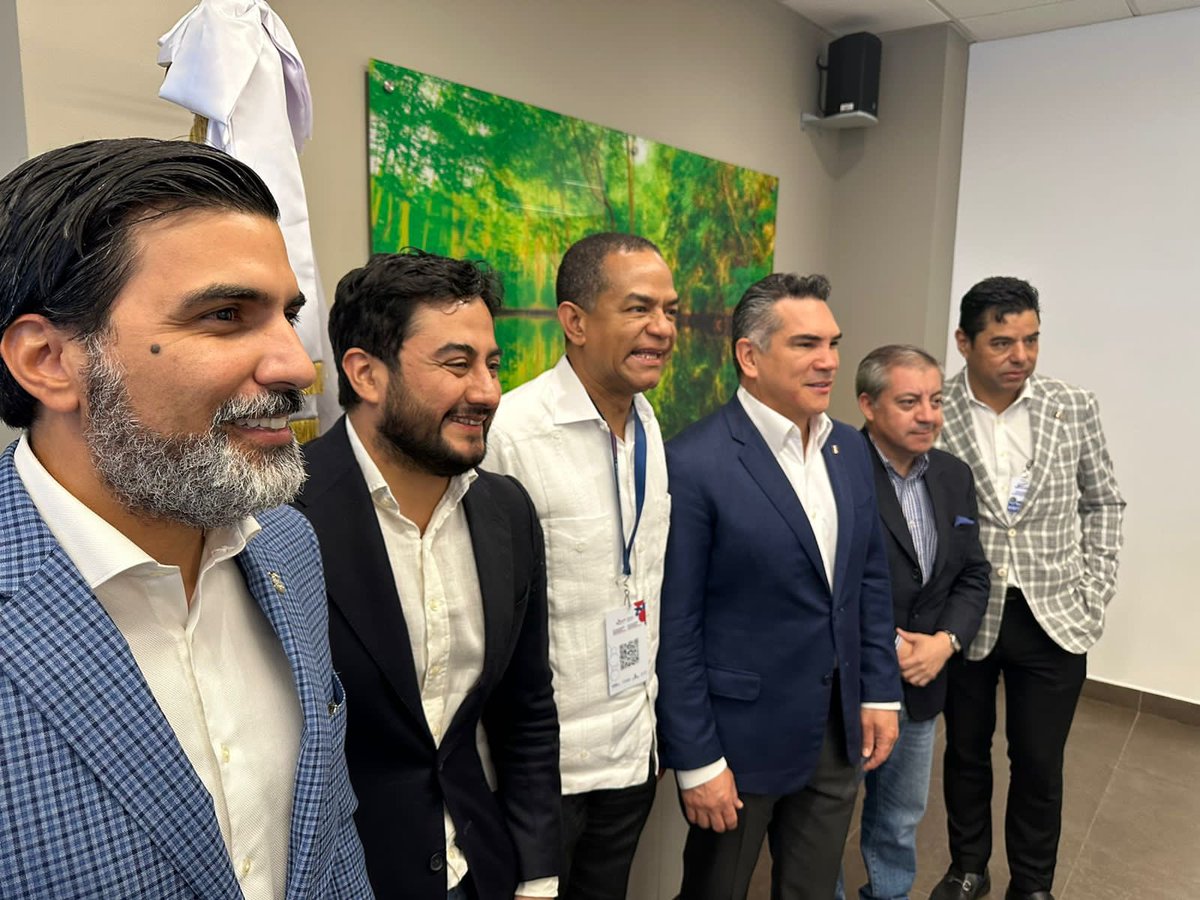 alitomorenoc's tweet image. Estamos en el Instituto Nacional de Formación Técnico Profesional de República Dominicana, en el encuentro con miembros de la @copppal_oficial; hoy abordaremos las agendas de Educación, Capacitación y Plataformas Digitales en América Latina y el Caribe.