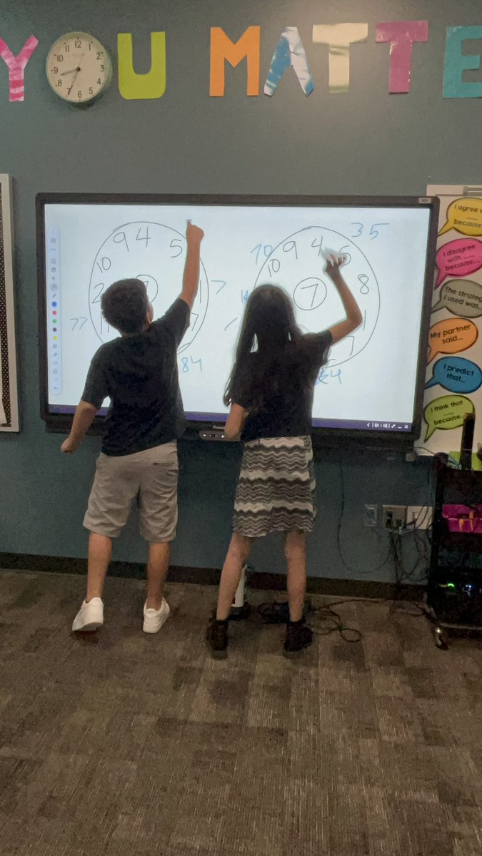 reallifeMsFrizz's tweet image. Multiplication Relay to work in our fact fluency!! #cfisdmath #bemoore #mathisfun